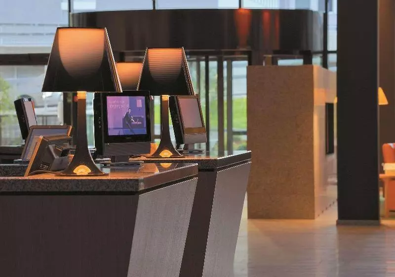 Fotos del hotel Radisson Blu  Zurich Airport:  5