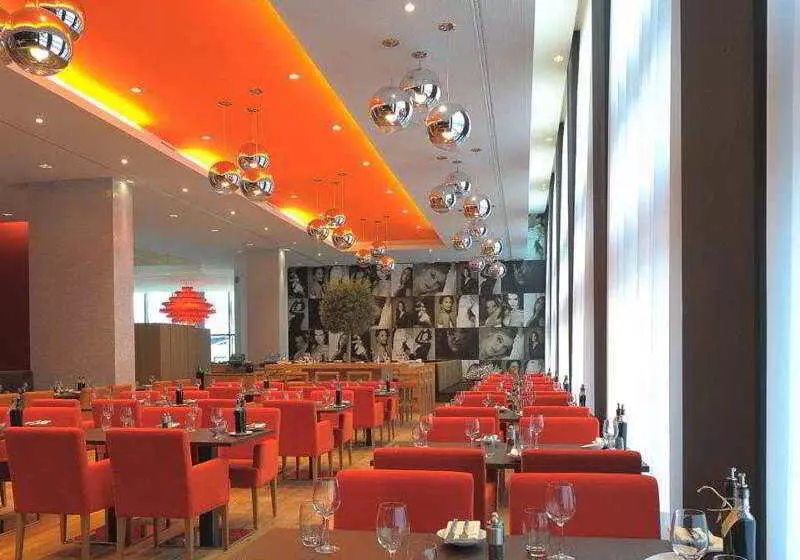 Fotos del hotel Radisson Blu  Zurich Airport:  4