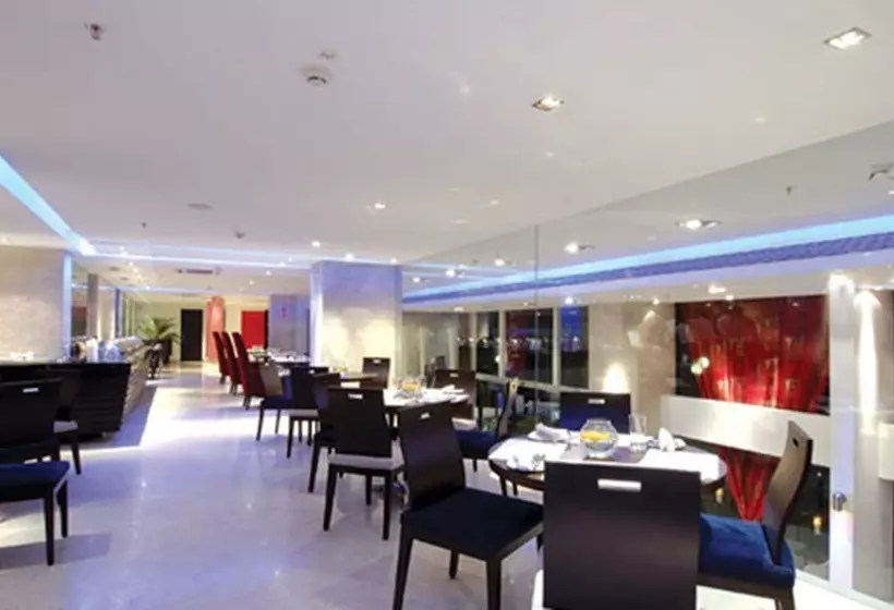 Fotos del hotel Royal Orchid Central, Bangalore:  9