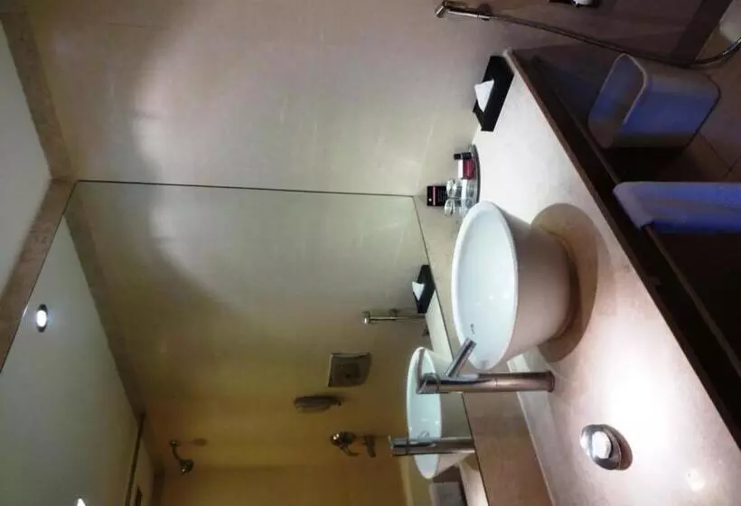 Fotos del hotel Royal Orchid Central, Bangalore:  14