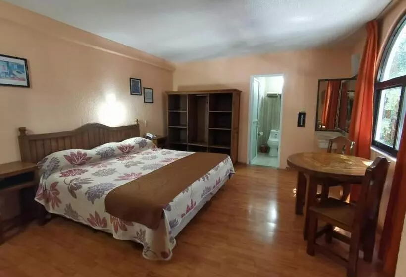 Fotos del hotel San Angel:  14