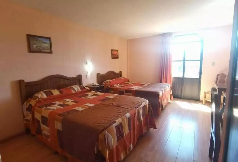 Fotos del hotel San Angel:  15