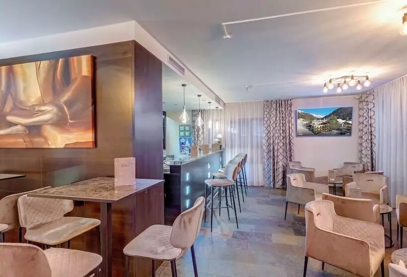 Fotos del hotel Banyan:  12