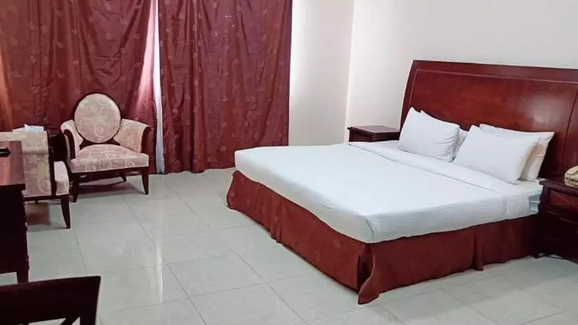 Fotos del hotel Clifton International:  15