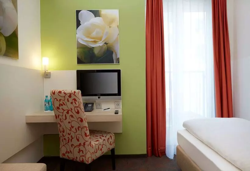 Fotos del hotel H+ Hotel München:  10