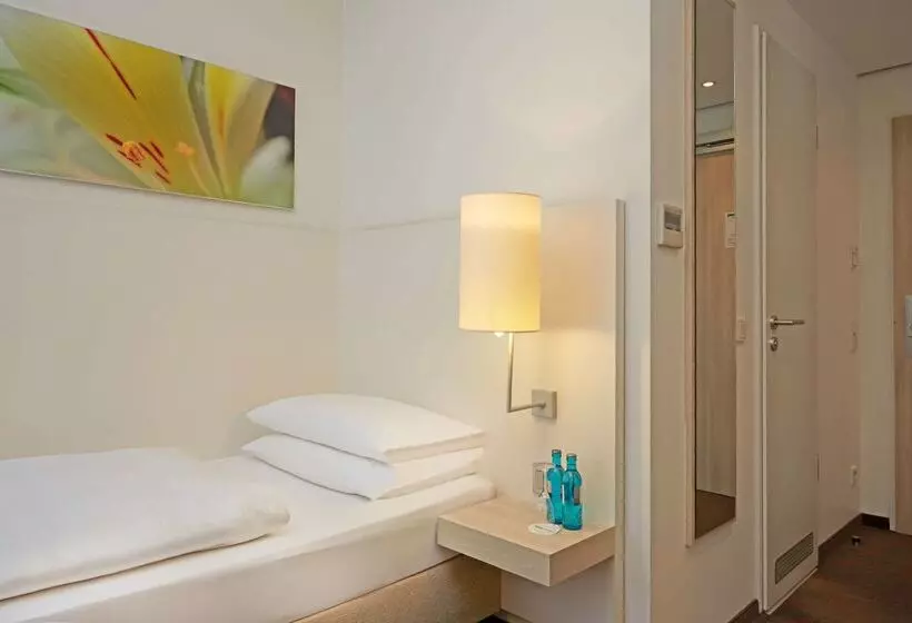 Fotos del hotel H+ Hotel München:  25