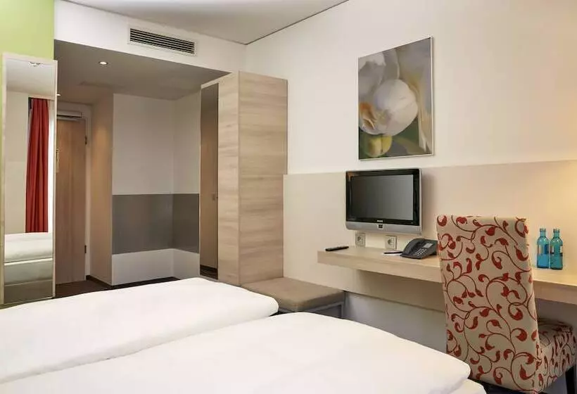 Fotos del hotel H+ Hotel München:  13