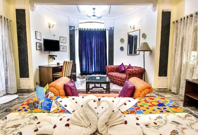 Fotos del hotel Sugan Niwas Palace:  24