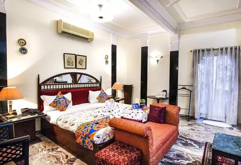 Fotos del hotel Sugan Niwas Palace:  23