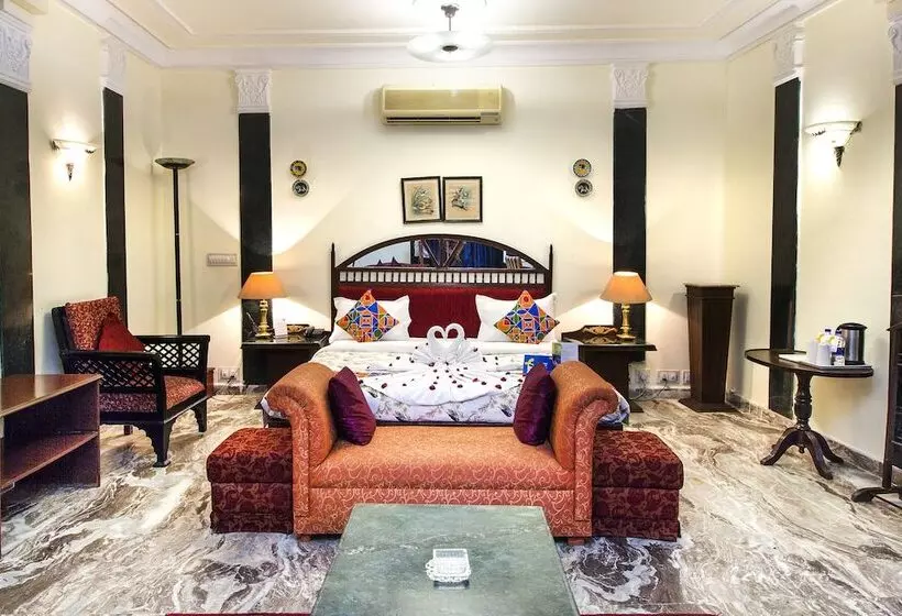 Fotos del hotel Sugan Niwas Palace:  20