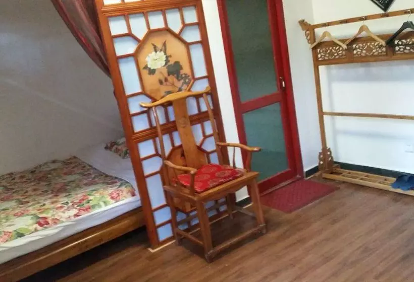 Fotos del hotel Tiananmen Best Year Courtyard:  19