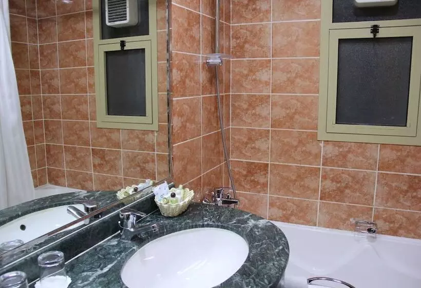 Fotos del hotel Zain International:  51