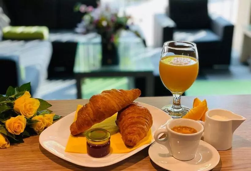 Fotos del hotel Expo Hotel:  4