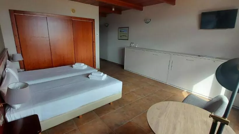 Fotos del hotel Mas De La Sala:  10