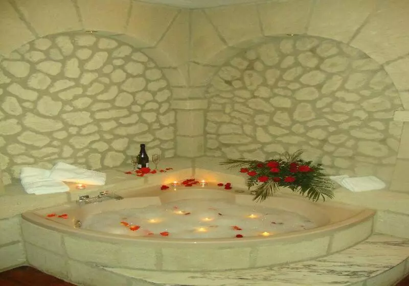 Fotos del hotel Castillo Bonavía:  5