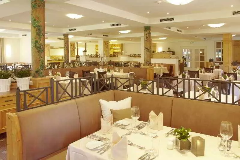 Fotos del hotel Kuhotel By Rilano:  15