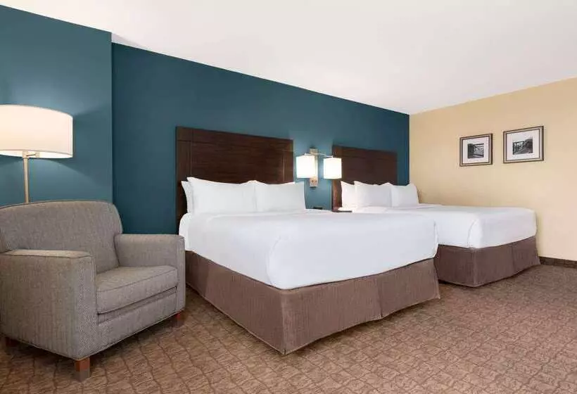 Fotos del hotel Wyndham Garden Niagara Falls Fallsview:  15