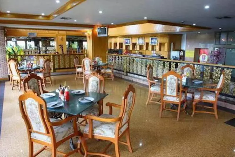 Fotos del hotel 13 Coins Bangyai:  3