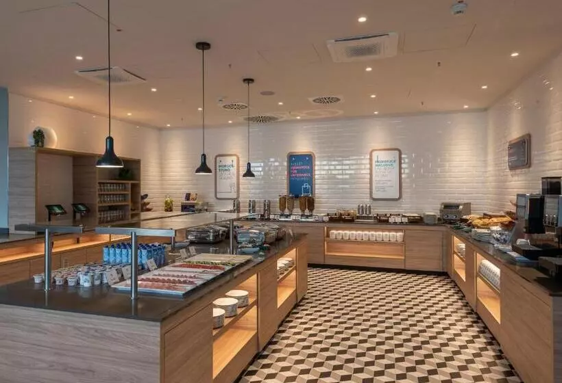 Fotos del hotel Holiday Inn Express Düsseldorf  Hauptbahnhof, An Ihg:  7