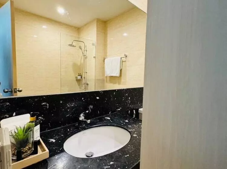 Fotos del hotel Icheck Inn Residence Soi 2  Sha Extra Plus:  19