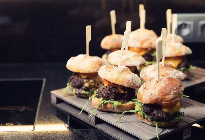 Fotos del hotel Kings Court:  12