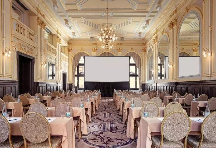 Fotos del hotel Kings Court:  4