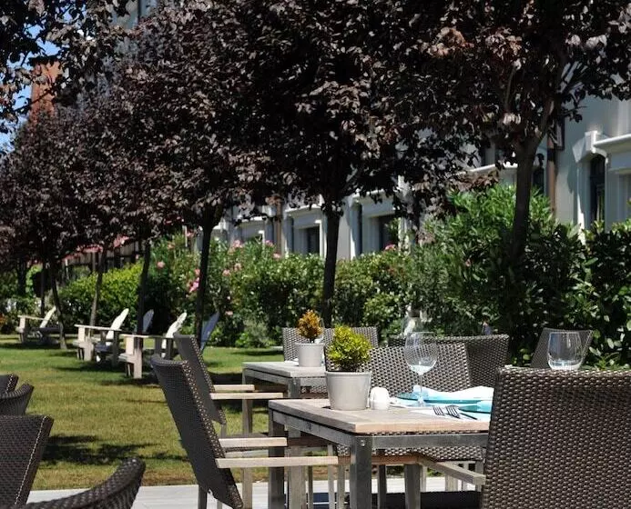 Fotos del hotel Sumahan  On The Water:  5