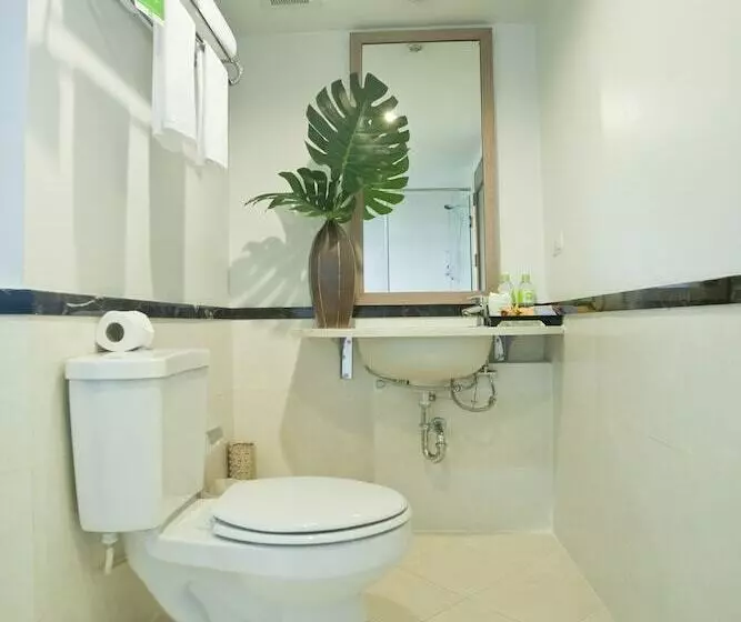 Fotos del hotel The Seasons Bangkok Huamark  Sha:  21