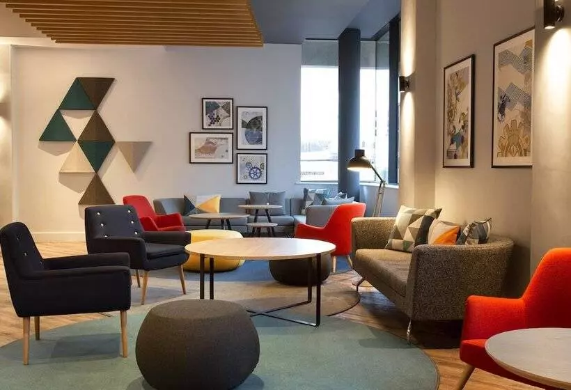 Fotos del hotel Holiday Inn Express Cheltenham Town Centre, An Ihg:  3