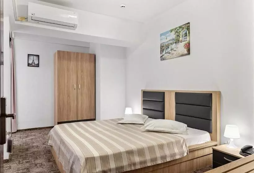 Fotos del hotel Lina:  16