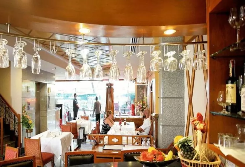 Fotos del hotel Majestic Suites:  17