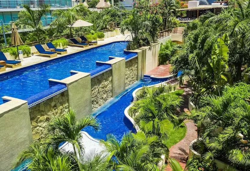 Fotos del hotel Porto Playa Condo Hotel And Beach Club:  12