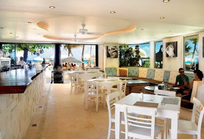 Fotos del hotel Porto Playa Condo Hotel And Beach Club:  14