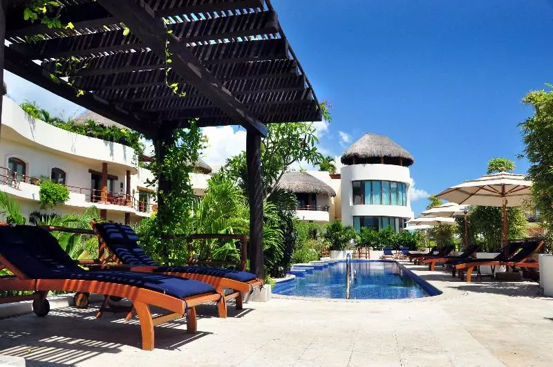 Fotos del hotel Porto Playa Condo Hotel And Beach Club:  10