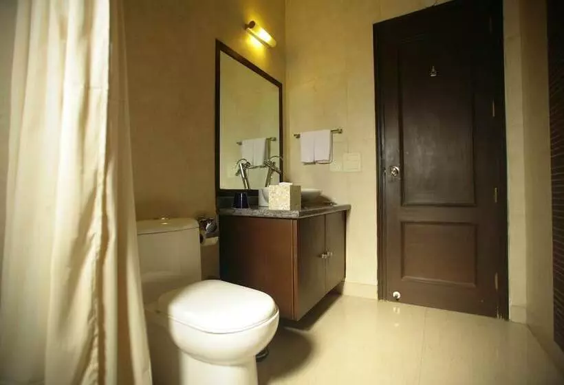 Fotos del hotel The Orion  Greater Kailash:  23