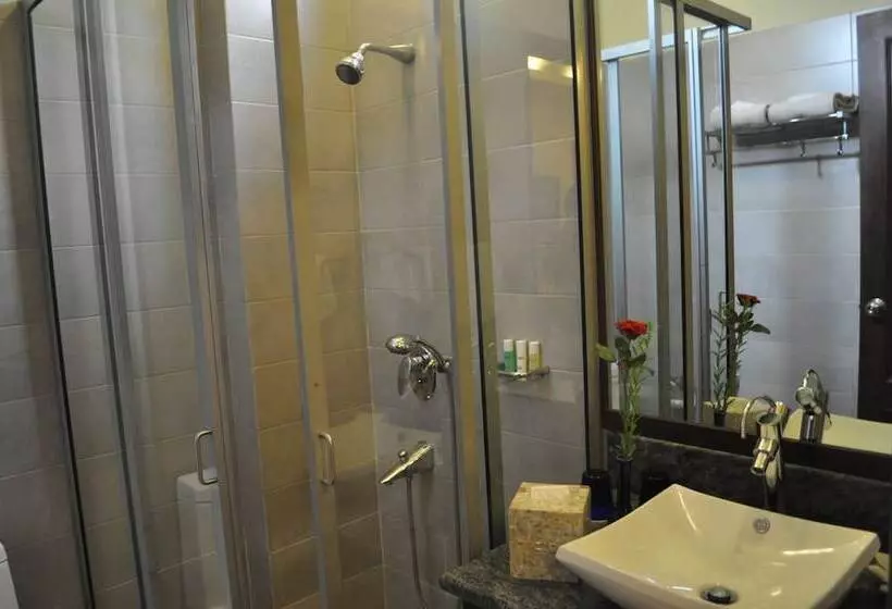 Fotos del hotel The Orion  Greater Kailash:  9