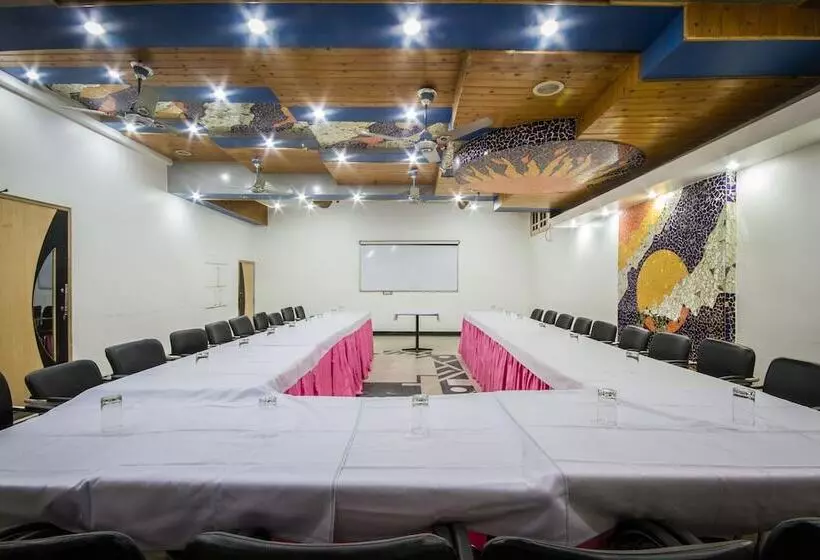 Fotos del hotel The Suncourt  Yatri:  5