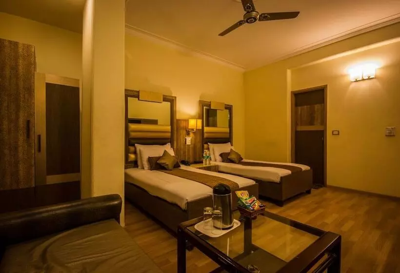 Fotos del hotel The Suncourt  Yatri:  22