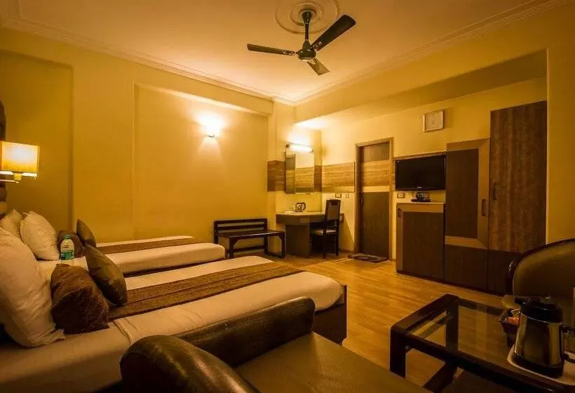 Fotos del hotel The Suncourt  Yatri:  10