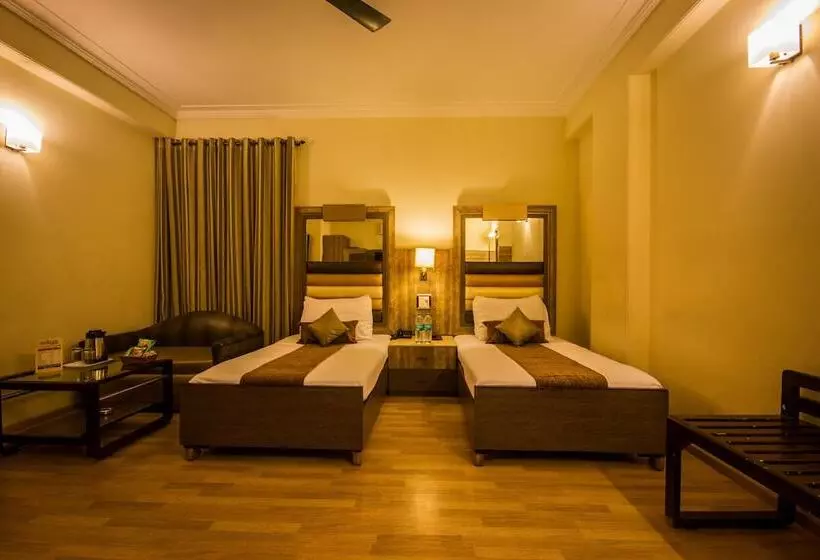 Fotos del hotel The Suncourt  Yatri:  25