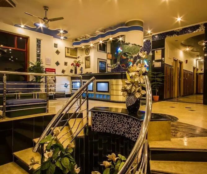 Fotos del hotel The Suncourt  Yatri:  4