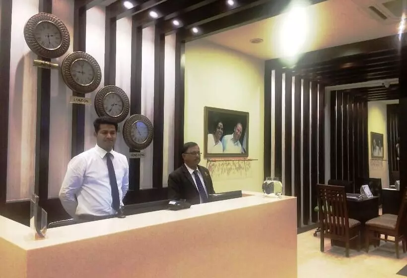 Fotos del hotel Dr.rajkumar International:  10