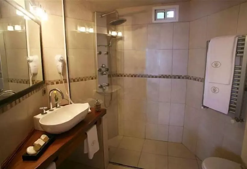 Fotos del hotel La Sirenuse Lake Resort:  3