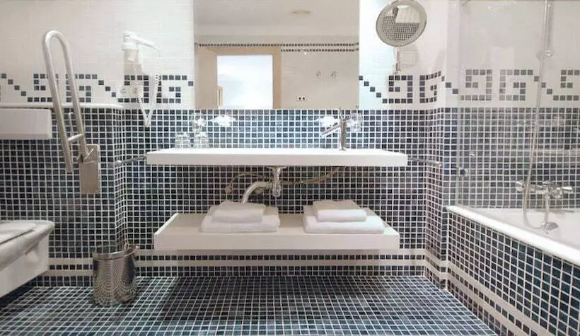 Fotos del hotel Nou Roma:  6