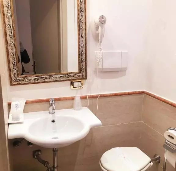 Fotos del hotel Quadrifoglio By Mancini:  15