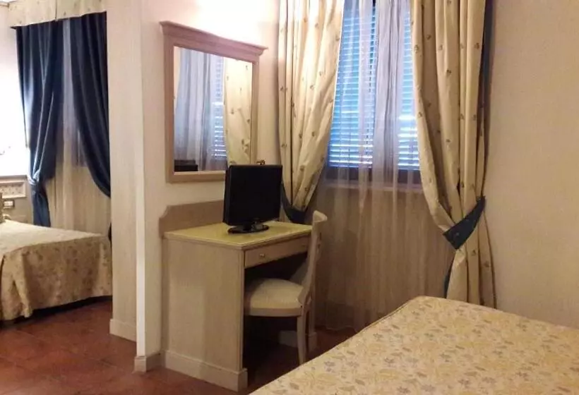 Fotos del hotel Quadrifoglio By Mancini:  19