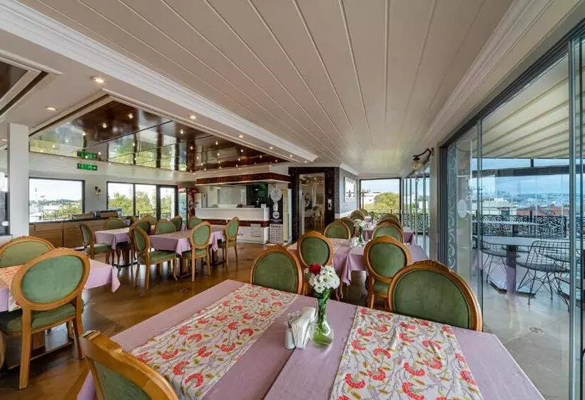 Fotos del hotel Rast  Sultanahmet:  10