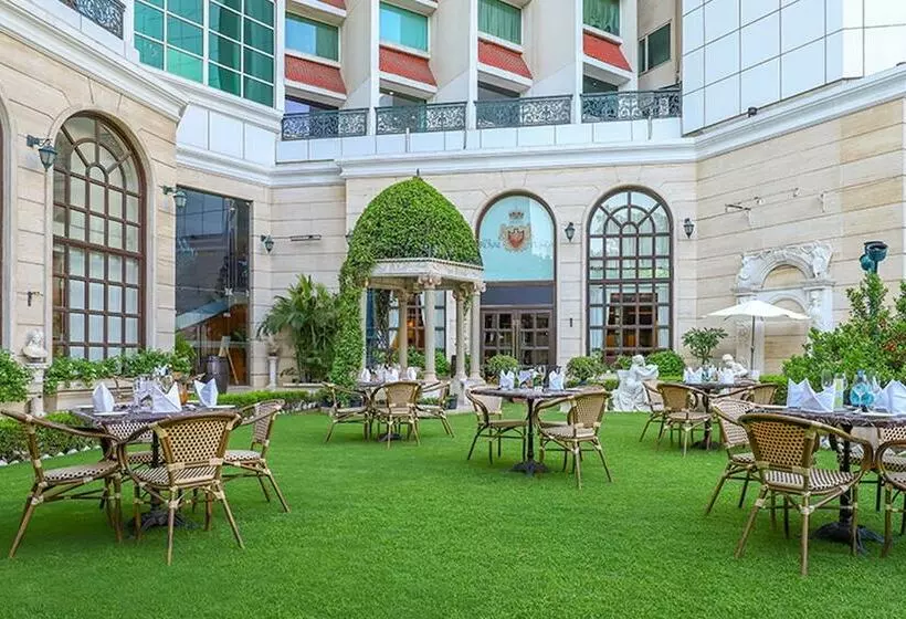 Fotos del hotel The Royal Plaza:  10