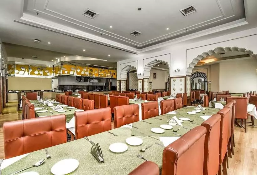 Fotos del hotel Utkarsh Vilas Tavisha:  18