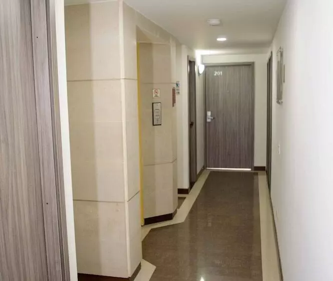 Fotos del hotel Confort 80 Zona Rosa:  3